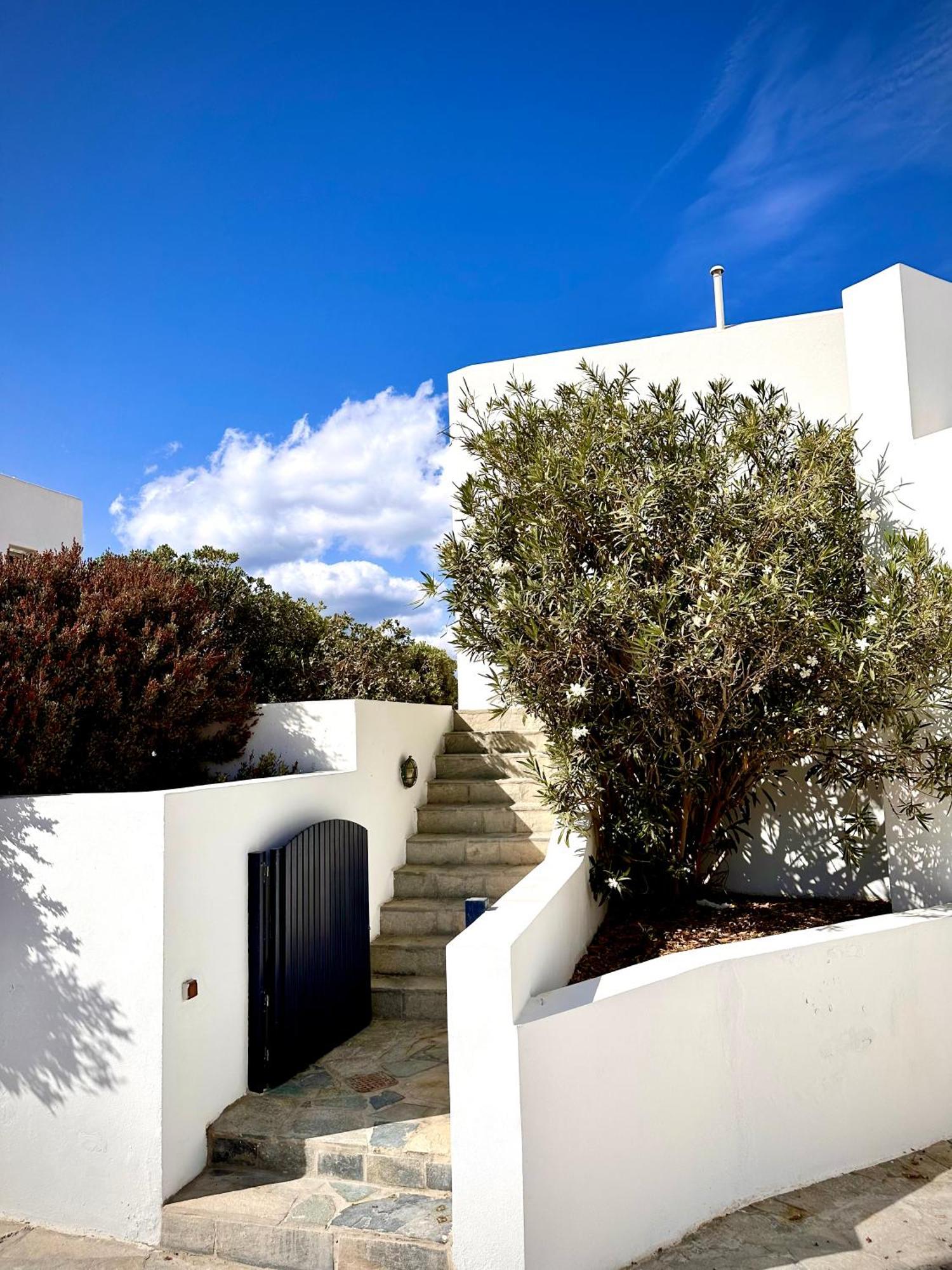 The Dice Villa Pachaina Exterior photo